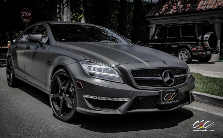 Mercedes CLS 500 черная
