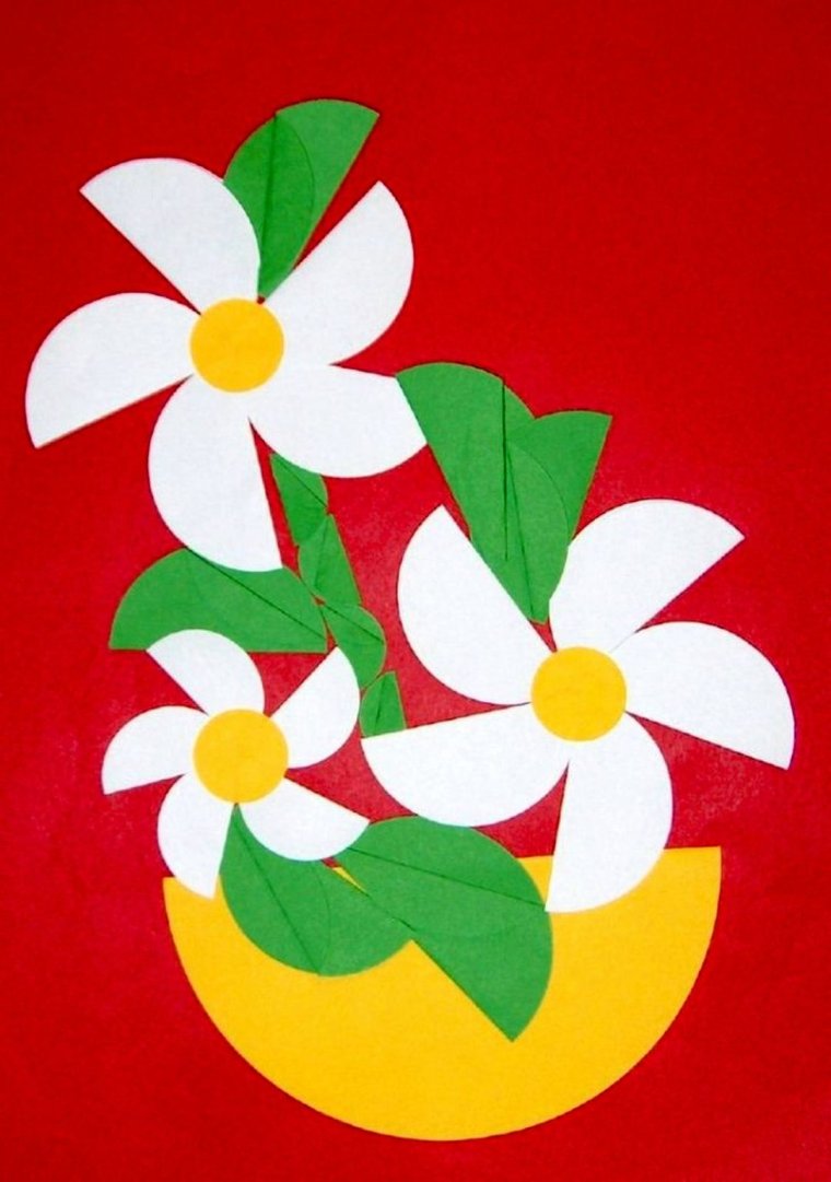 Аппликация из бумаги