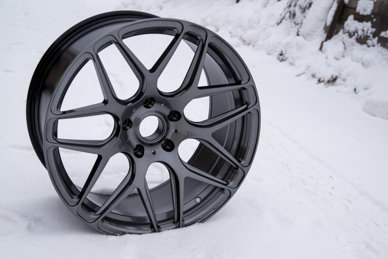 Литые диски цвет графит 7024