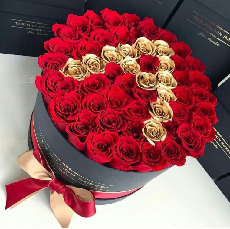 Шикарный красный букет