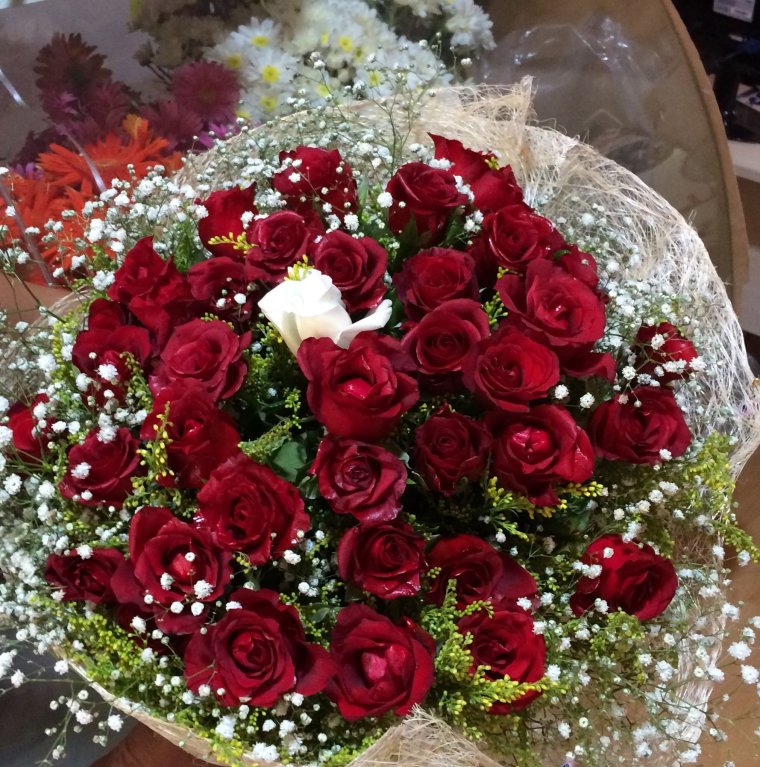 Атиргул Букит