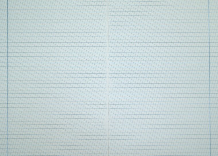 Шклярова тетрадь в косую линейку с дополнительной линией