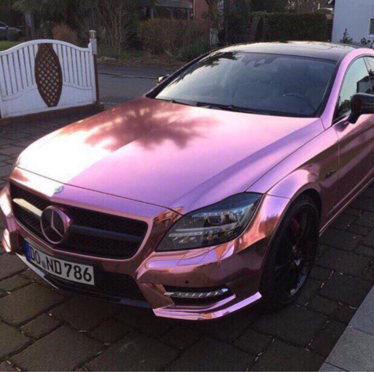 Мерседес розовый металлик