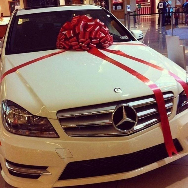 Mercedes g63 AMG розовый