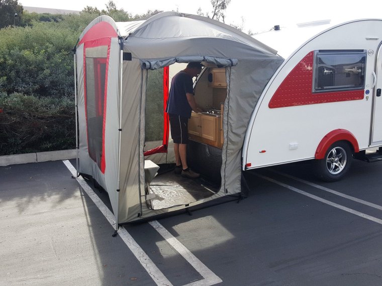 Пилигрим кемпинг прицеп