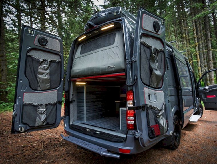 Mercedes Sprinter Camper van