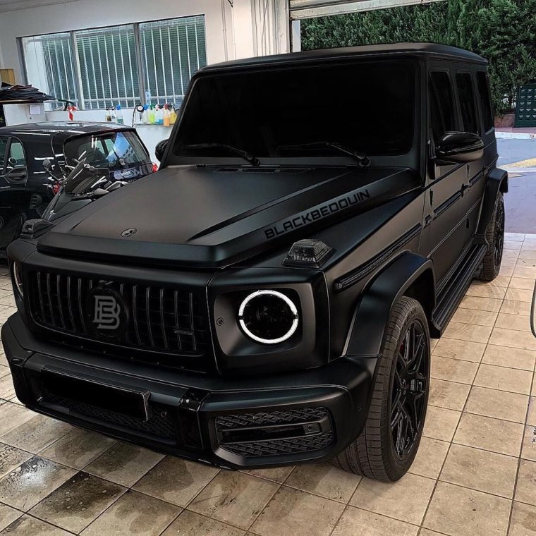 Mercedes g63 AMG черный матовый