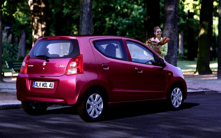 Suzuki Twin автомобильчик