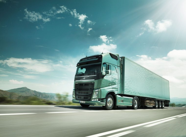 Грузовик Вольво евро 6