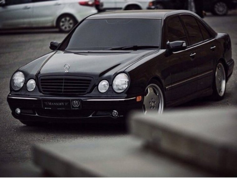 Mercedes Benz w210 AMG
