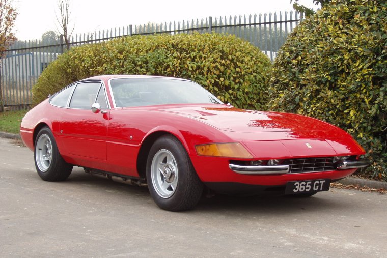 Ferrari 365 "Daytona" GTB/4, GTS/4