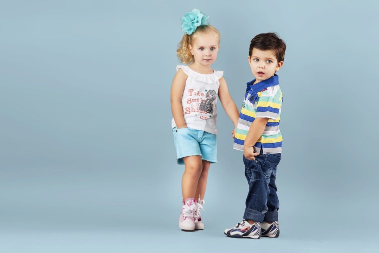 Магазин детской одежды баннер