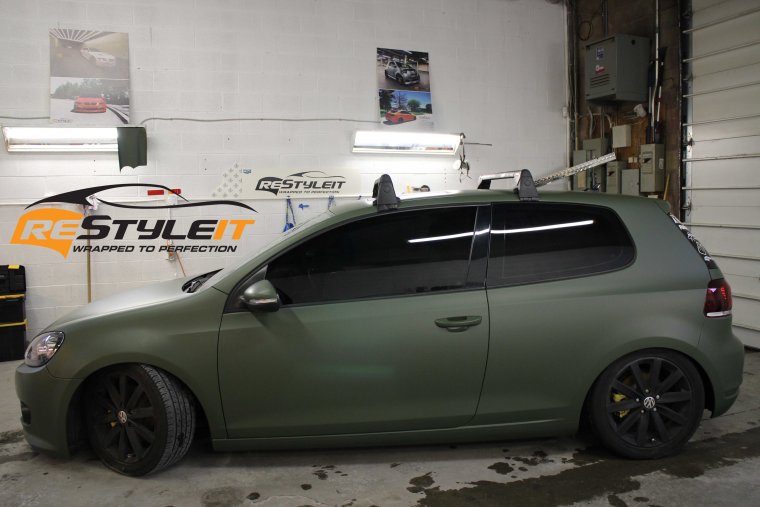 Матовая пленка хаки TECKWRAP Military Green cm09