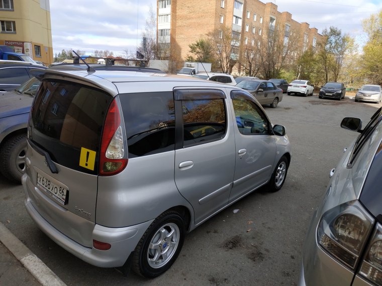 Тойота Функарго 2005