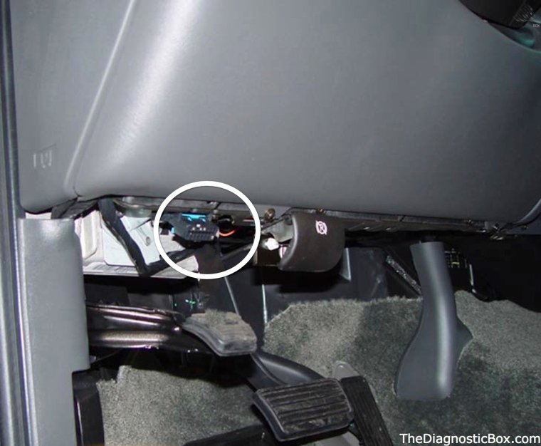 Диагностический разъем Нива 2131