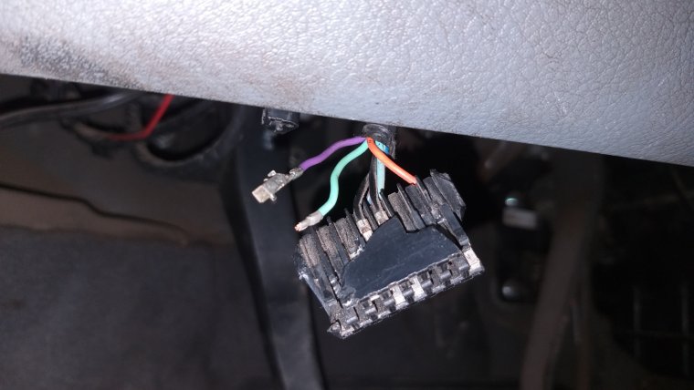 Шевроле Круз разъем ОБД