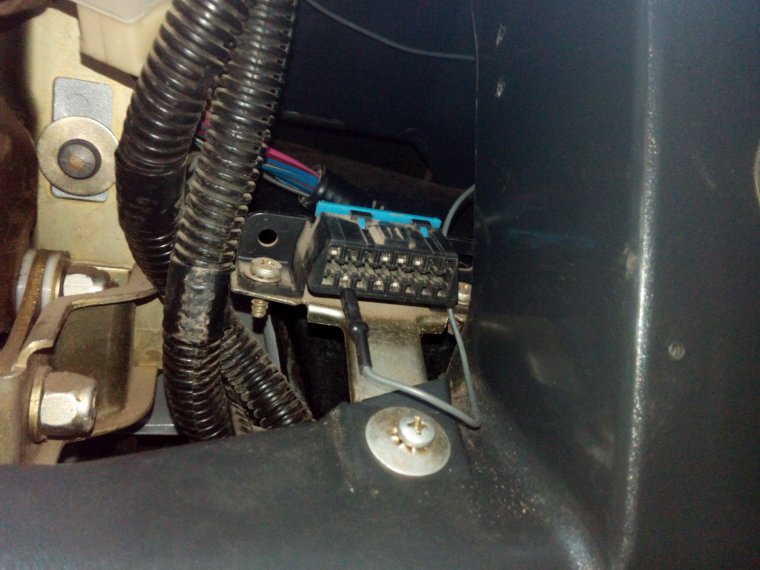 Разъём иммобилайзера ВАЗ 2110