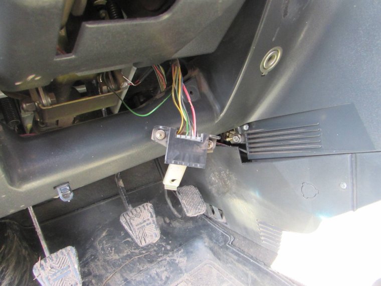 Разъём ОБД Шевроле Круз