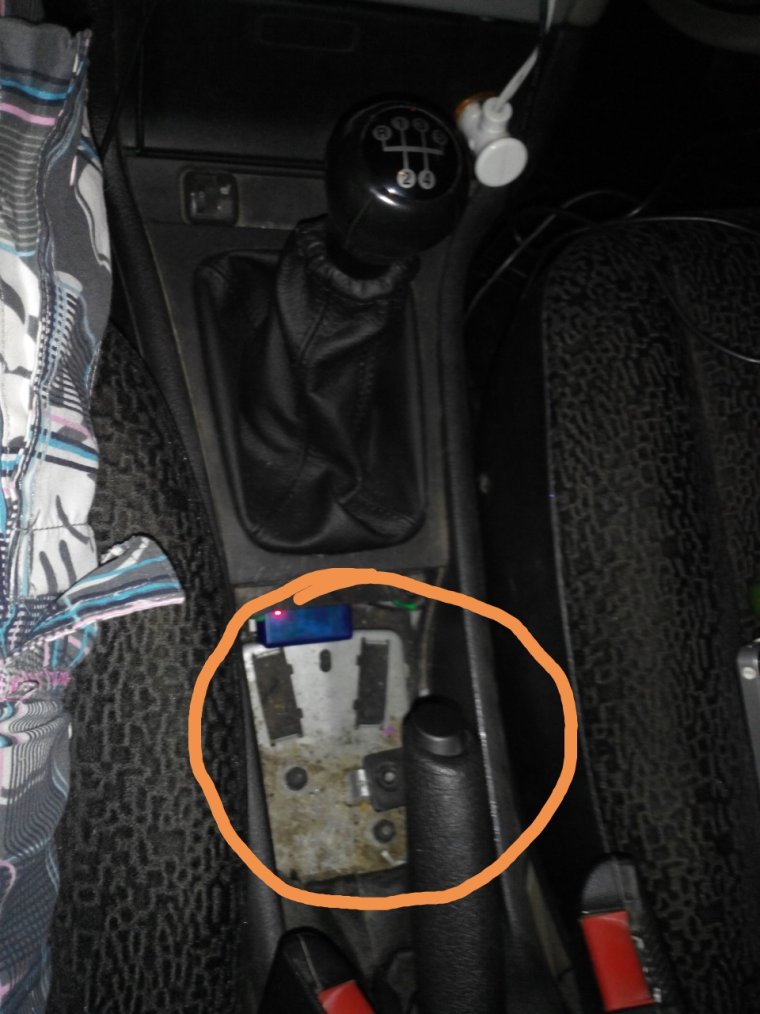 Диагностический разъем ОБД 2