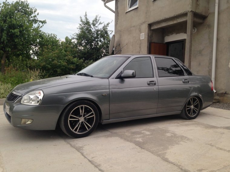 Приора 1 кварц седан