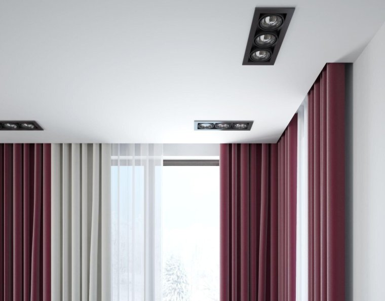 Красный потолок в ванной