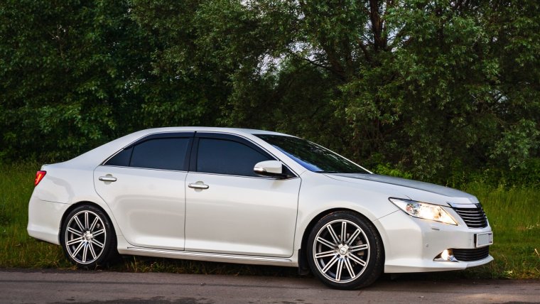 Toyota Camry xv50 Vossen