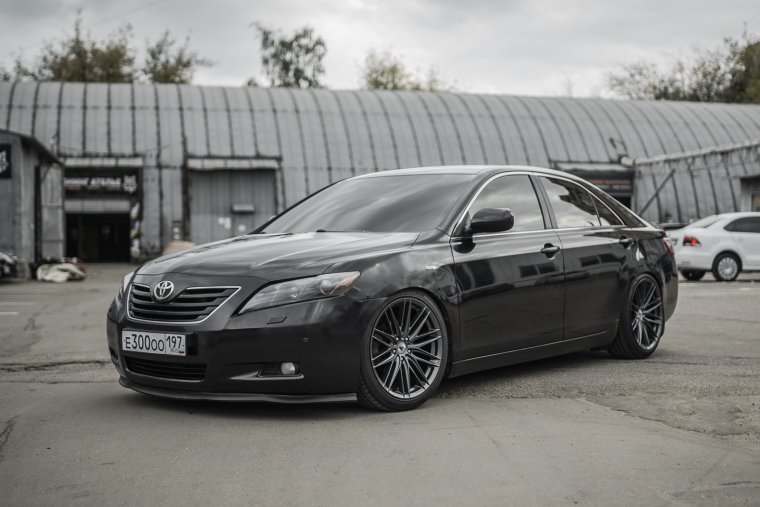 Toyota Camry xv40 stance