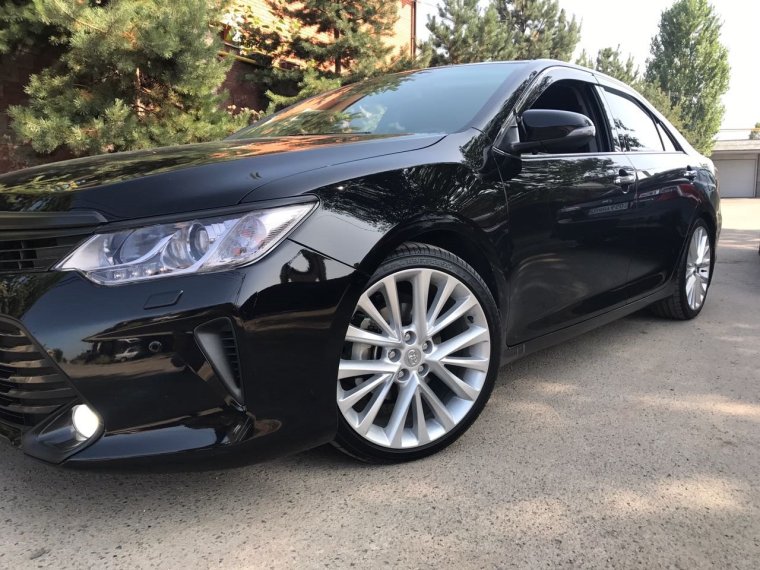 Toyota Camry 55 r18