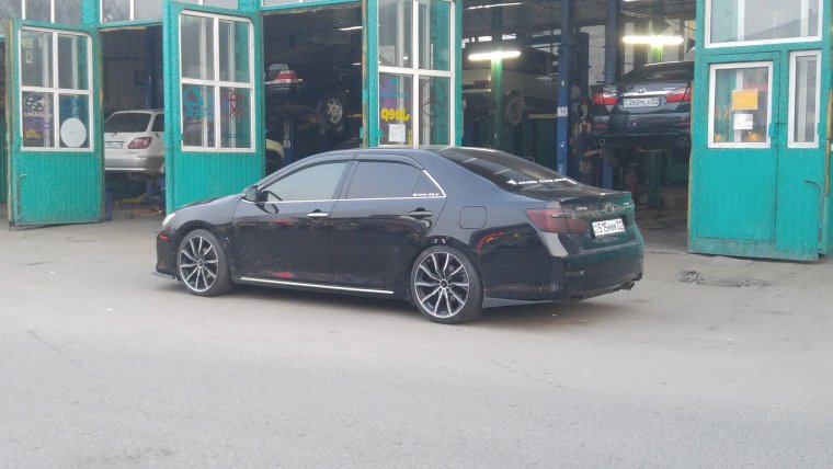 Камри 50 r18 занижение