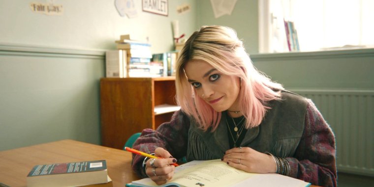 Половое воспитание сериал Мейв