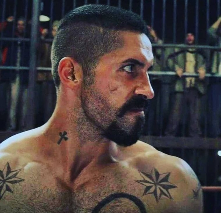 Scott Adkins Юрий Бойко
