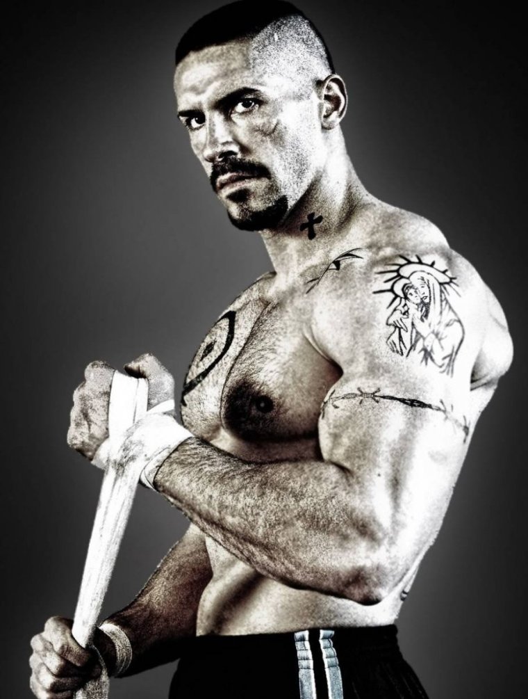 Скотт Эдкинс лысый