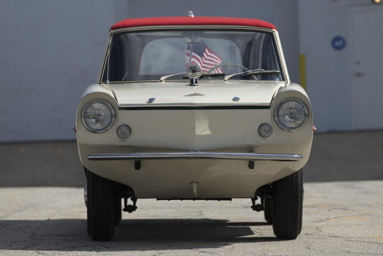 Машина мини Купер