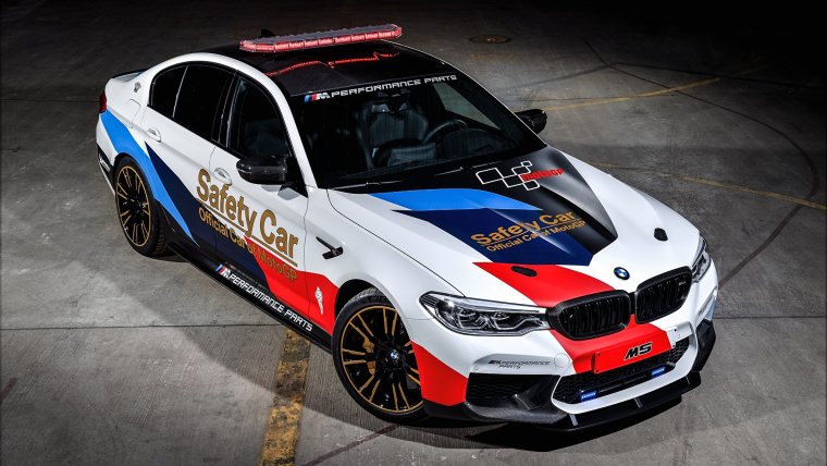 BMW m5 Safety car