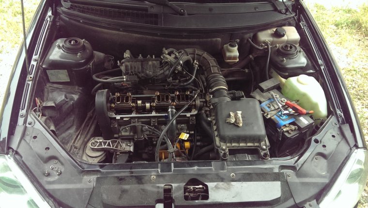 Лада Приора под капотом