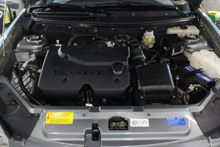 Подкапотка Приора 2