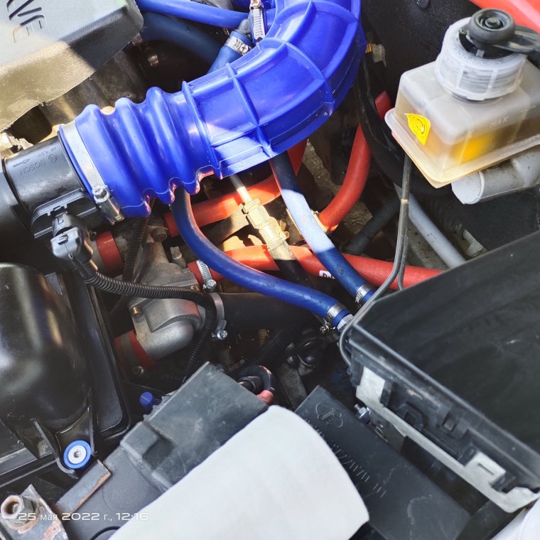 Подкапотное пространство Приора универсал