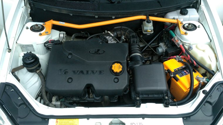 Подкапотка ВАЗ 2115