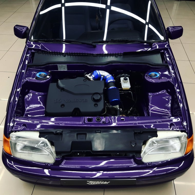 Подкапотка Приора 2007