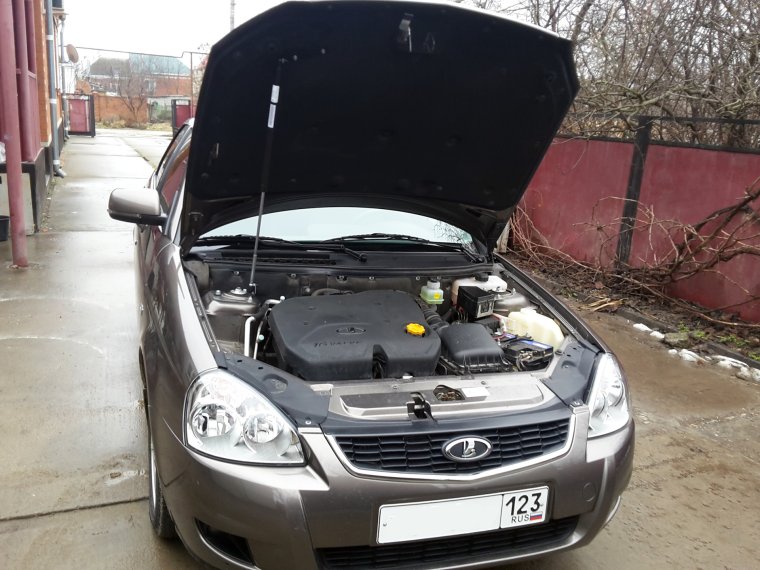 ВАЗ 2170 под капотом