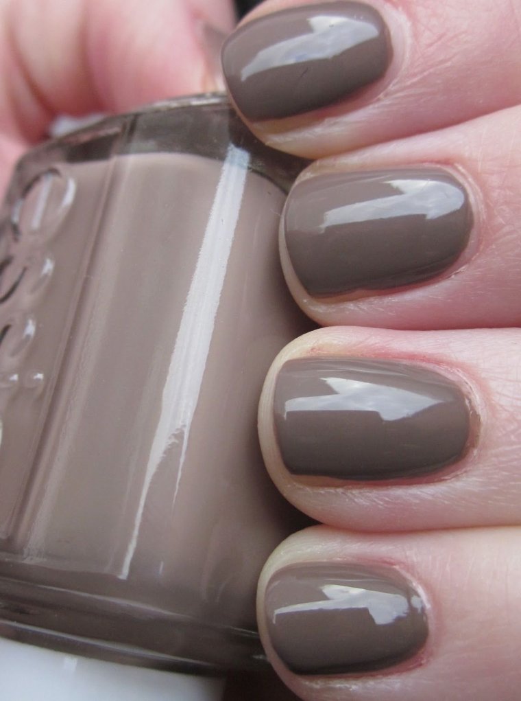 Лак Taupe-Grey