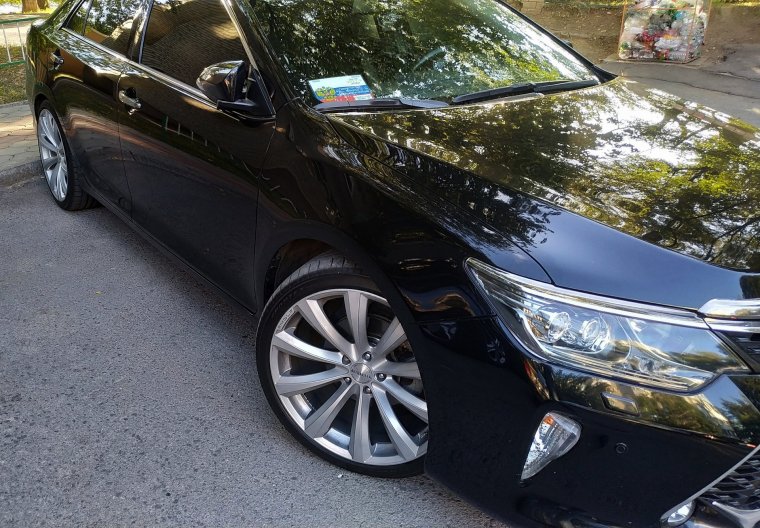 Toyota Camry xv50 r20