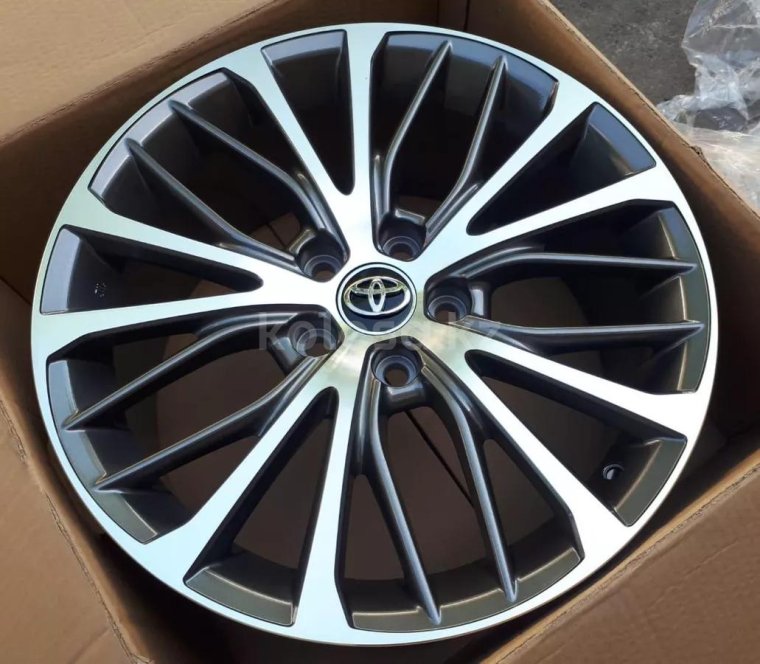 Диски Тойота Камри v70 r17