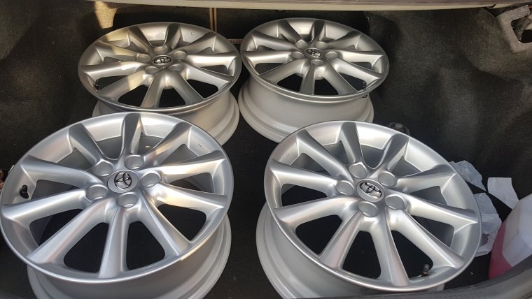 Диски Toyota Camry r17