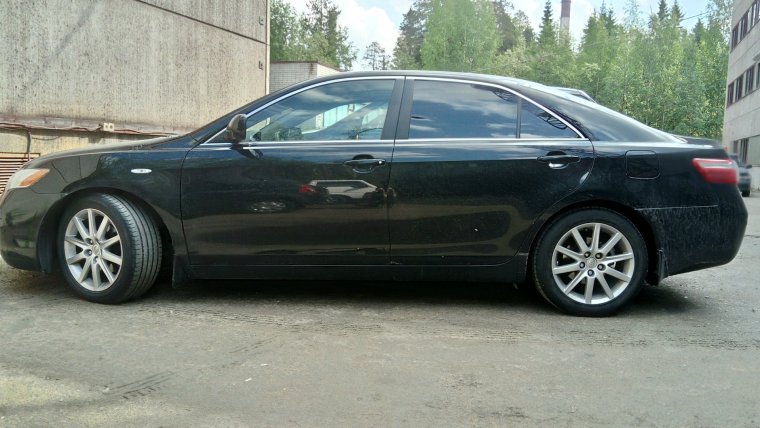 Тойота Камри 40 r17