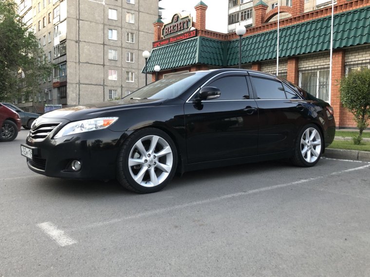 Toyota Camry 40 r18