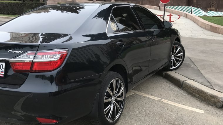 Диски на тойоту Камри 50 кузов