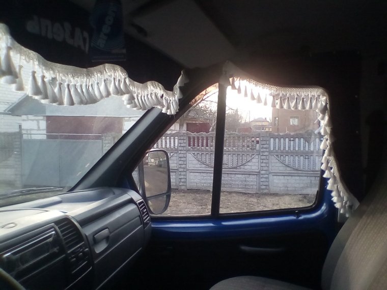 Шторки салона на Газель 406