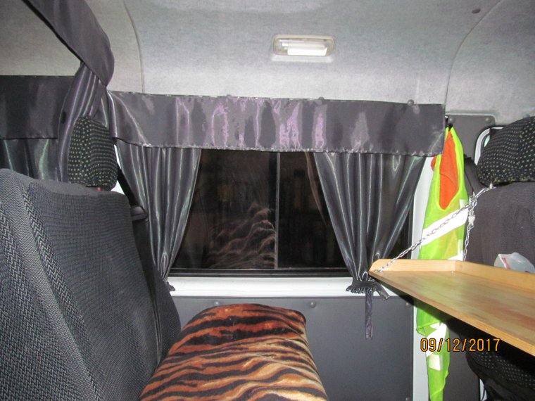 Тканевые шторки ГАЗ 2217