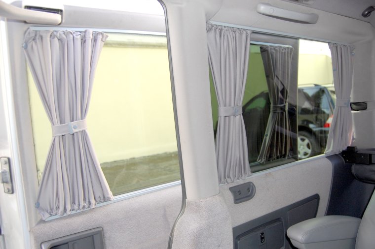 Шторки на Фольксваген т4 Мультивен